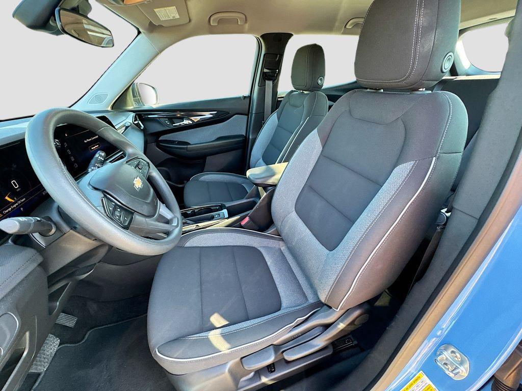 used 2024 Chevrolet TrailBlazer car, priced at $22,485