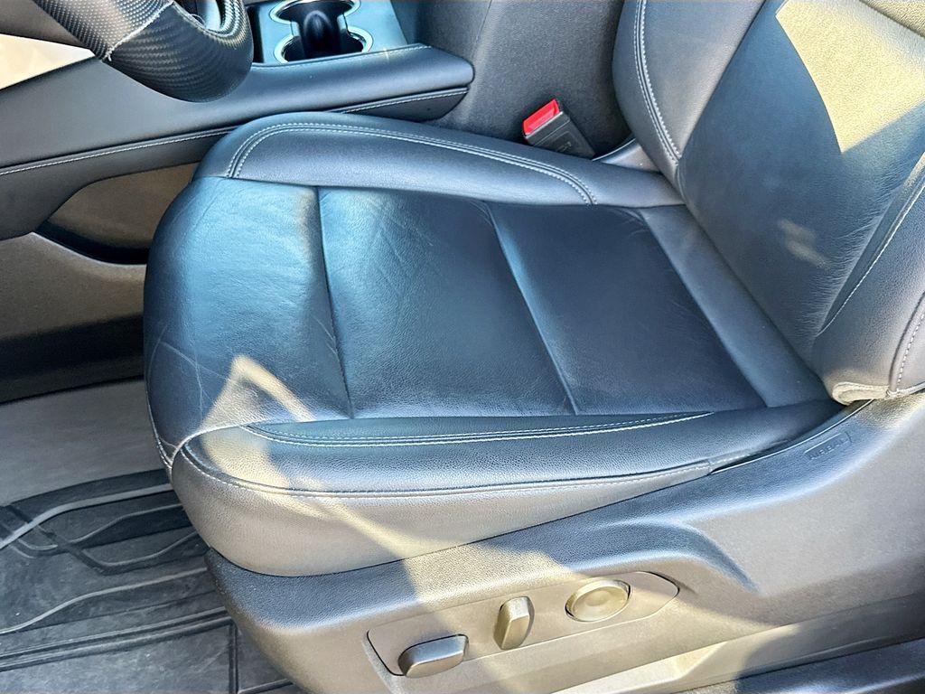 used 2024 Chevrolet Tahoe car, priced at $46,990