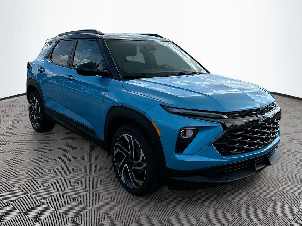 new 2025 Chevrolet TrailBlazer car, priced at $32,225
