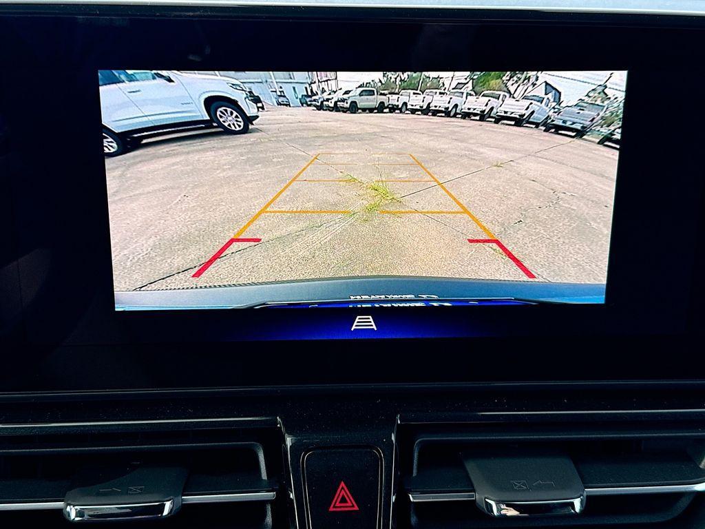 new 2025 Chevrolet TrailBlazer car, priced at $32,225