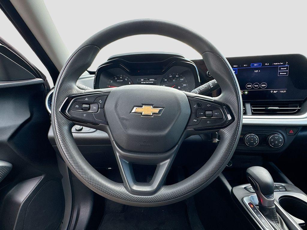 used 2025 Chevrolet Trax car, priced at $19,995