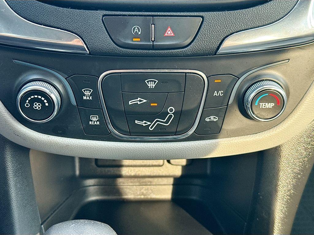 used 2022 Chevrolet Equinox car, priced at $21,588