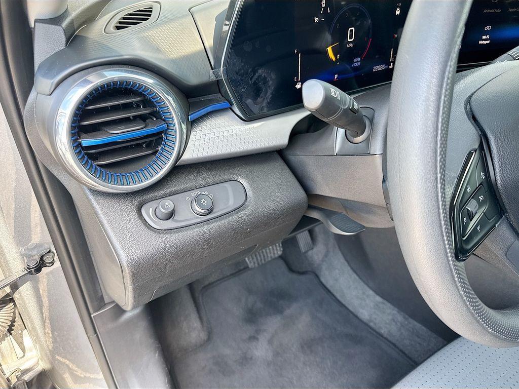 used 2025 Chevrolet Trax car, priced at $20,998