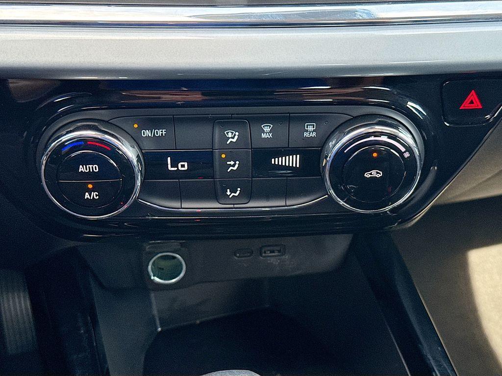 used 2025 Chevrolet Trax car, priced at $20,998