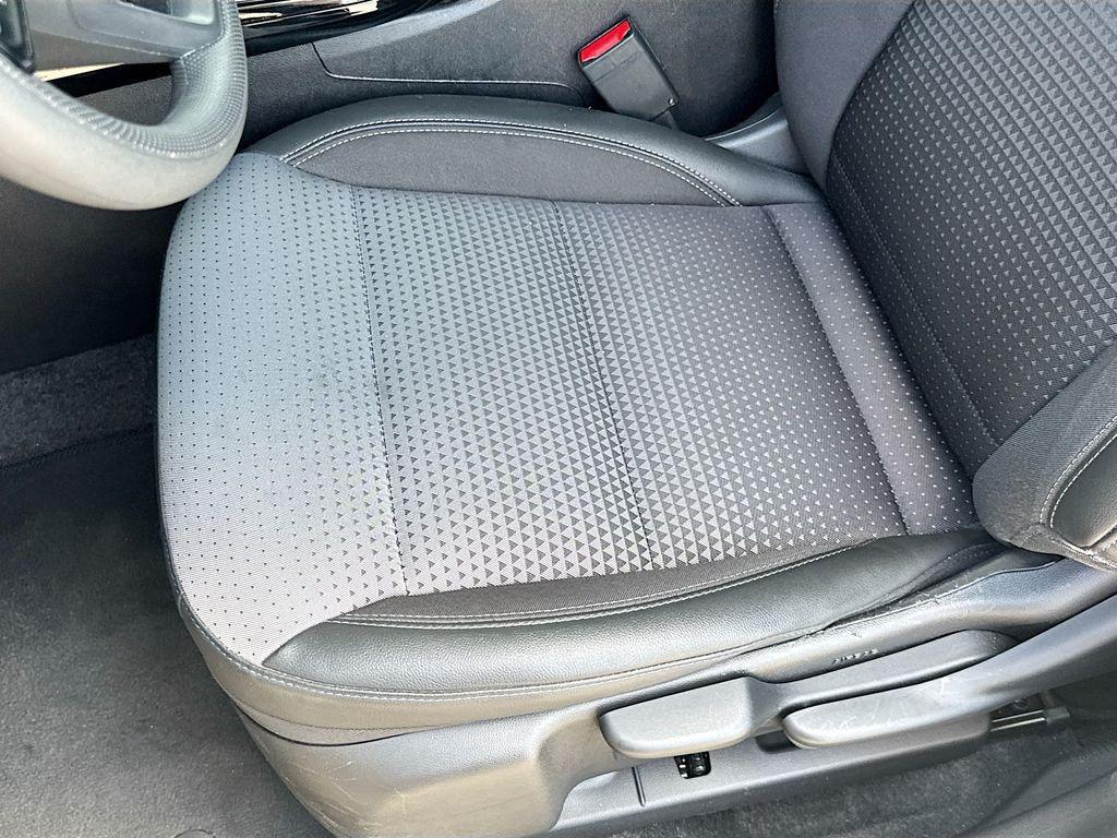 used 2025 Chevrolet Trax car, priced at $20,998
