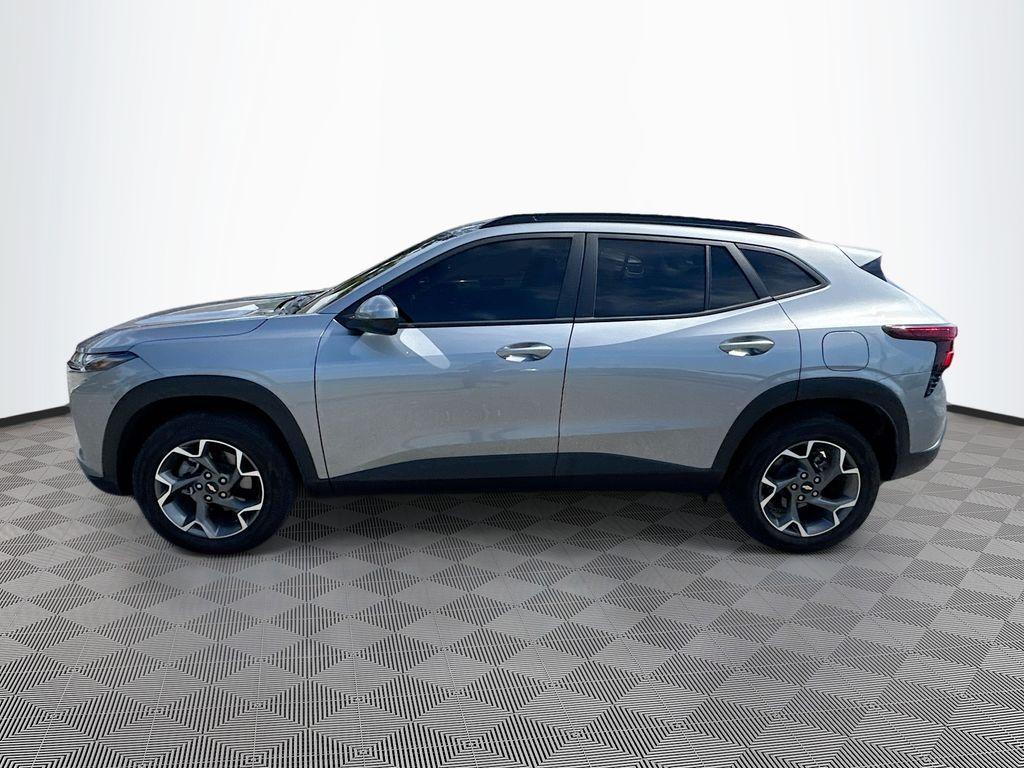 used 2025 Chevrolet Trax car, priced at $20,998