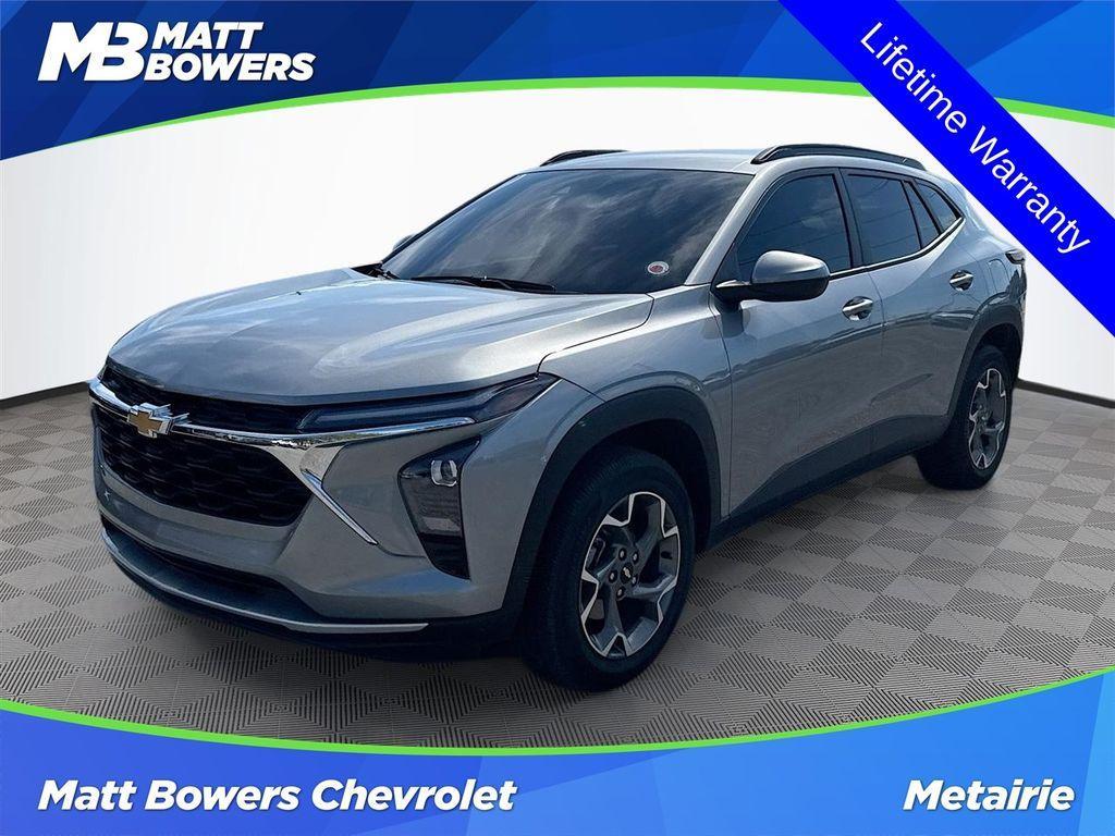 used 2025 Chevrolet Trax car, priced at $20,998