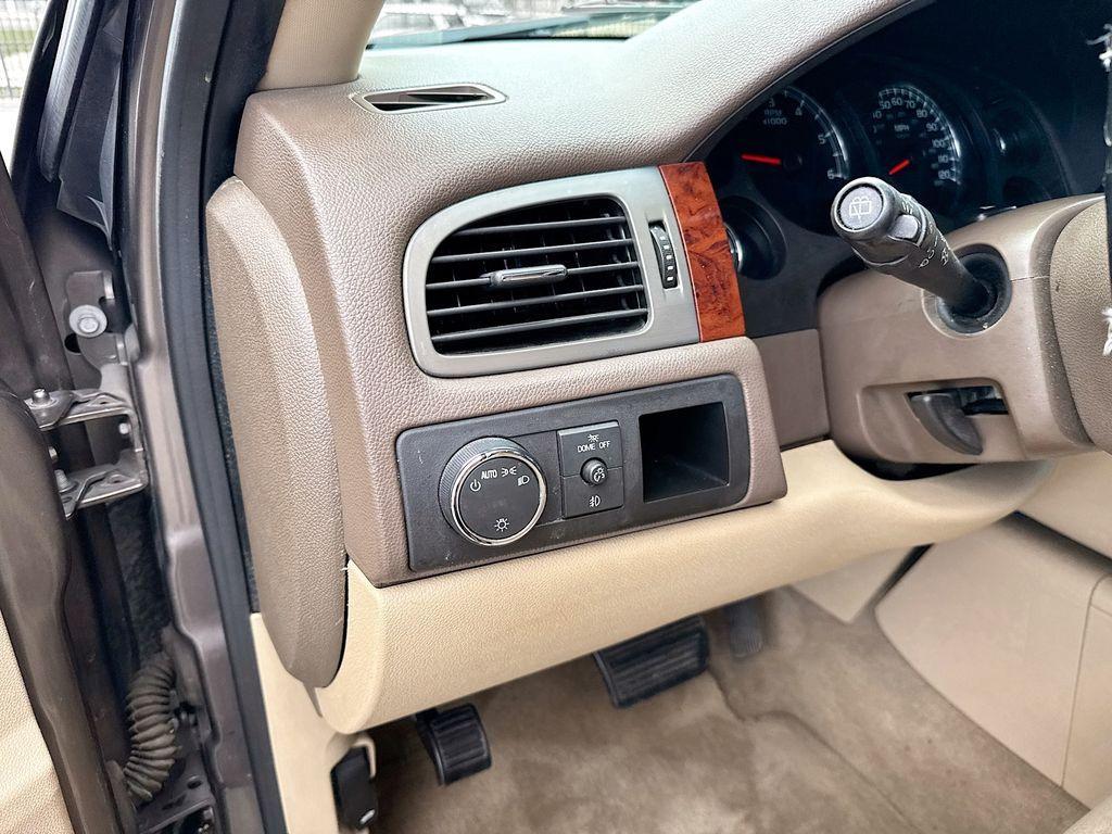 used 2011 GMC Yukon car, priced at $7,888