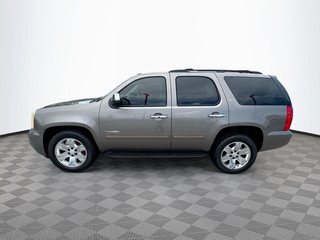 used 2011 GMC Yukon car, priced at $7,888
