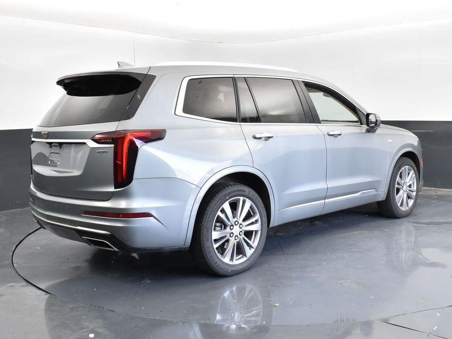 used 2023 Cadillac XT6 car, priced at $36,989