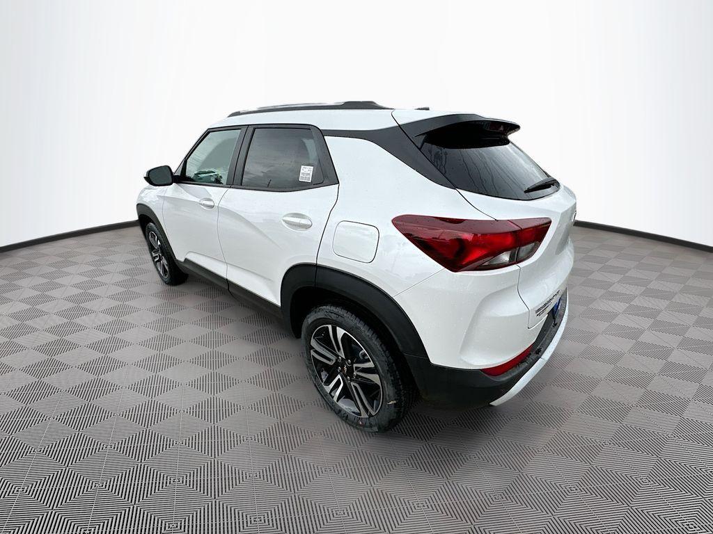 new 2024 Chevrolet TrailBlazer car, priced at $27,510