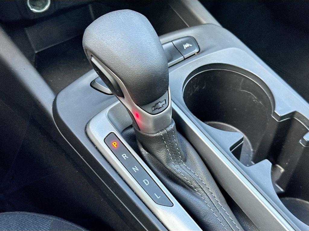 used 2025 Chevrolet Trax car, priced at $19,995