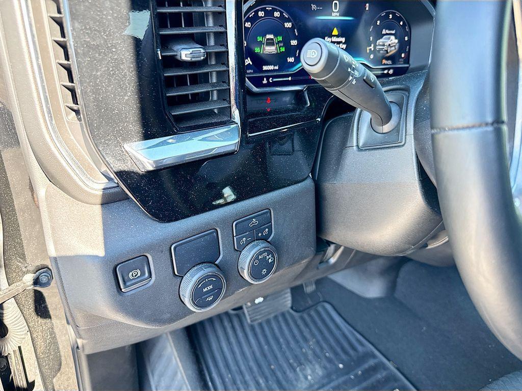 used 2025 Chevrolet Silverado 1500 car, priced at $38,676