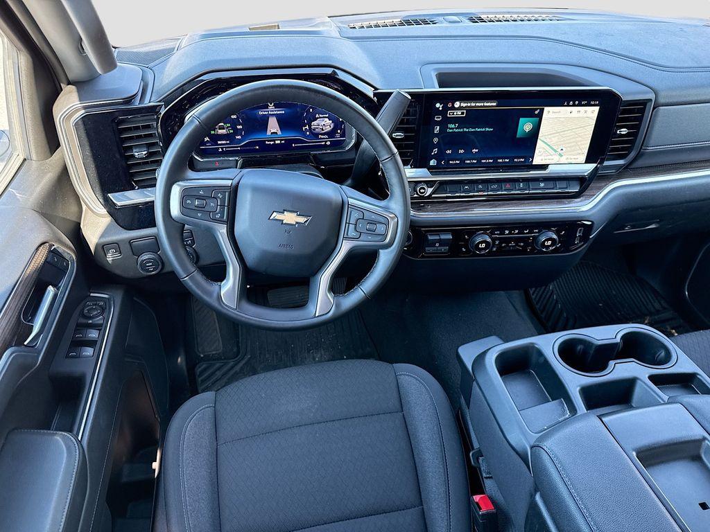 used 2025 Chevrolet Silverado 1500 car, priced at $38,676