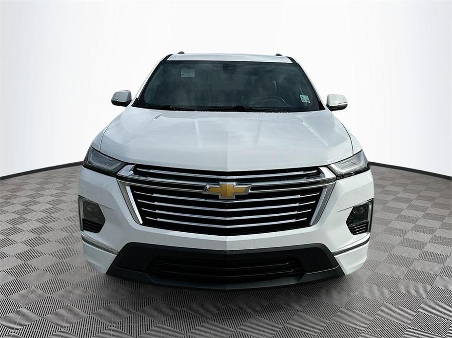 used 2022 Chevrolet Traverse car, priced at $32,388