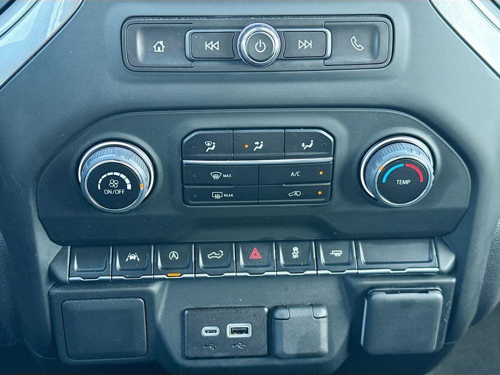 used 2024 Chevrolet Silverado 1500 car, priced at $37,419