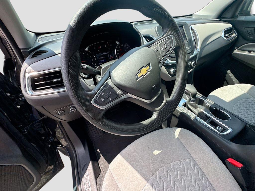 used 2023 Chevrolet Equinox car, priced at $19,888