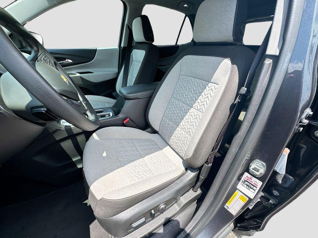 used 2023 Chevrolet Equinox car, priced at $19,888