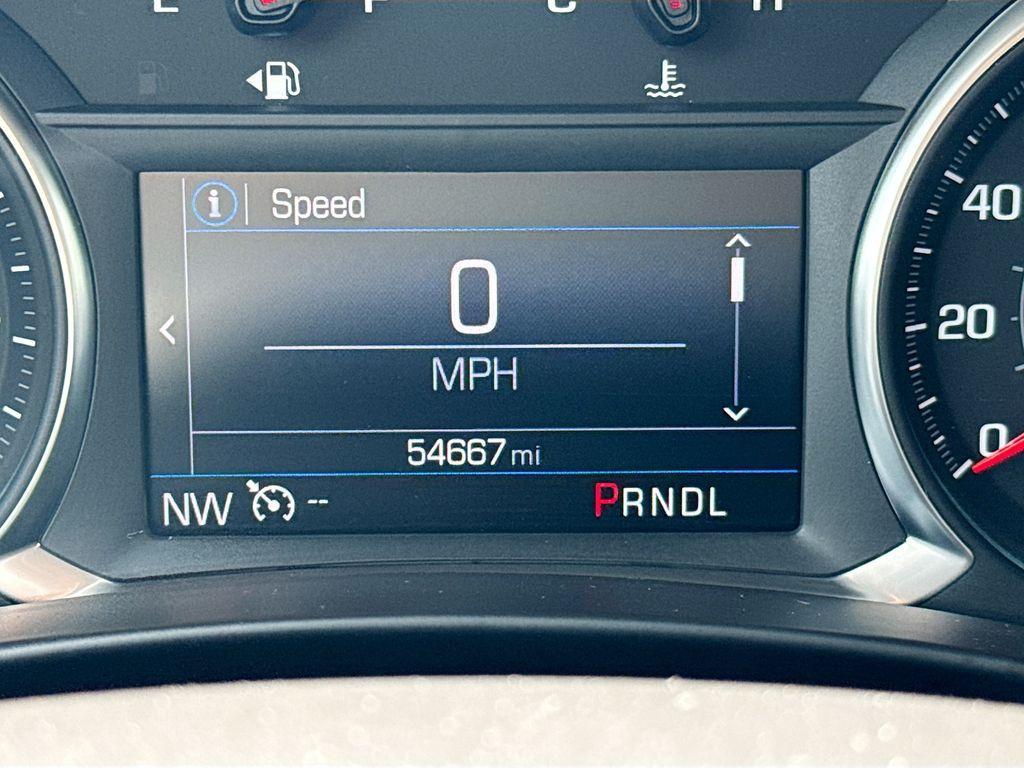 used 2023 Chevrolet Equinox car, priced at $19,888