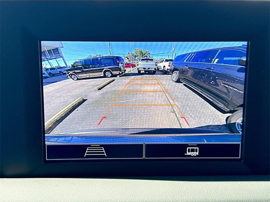 new 2024 Chevrolet Suburban car, priced at $61,195