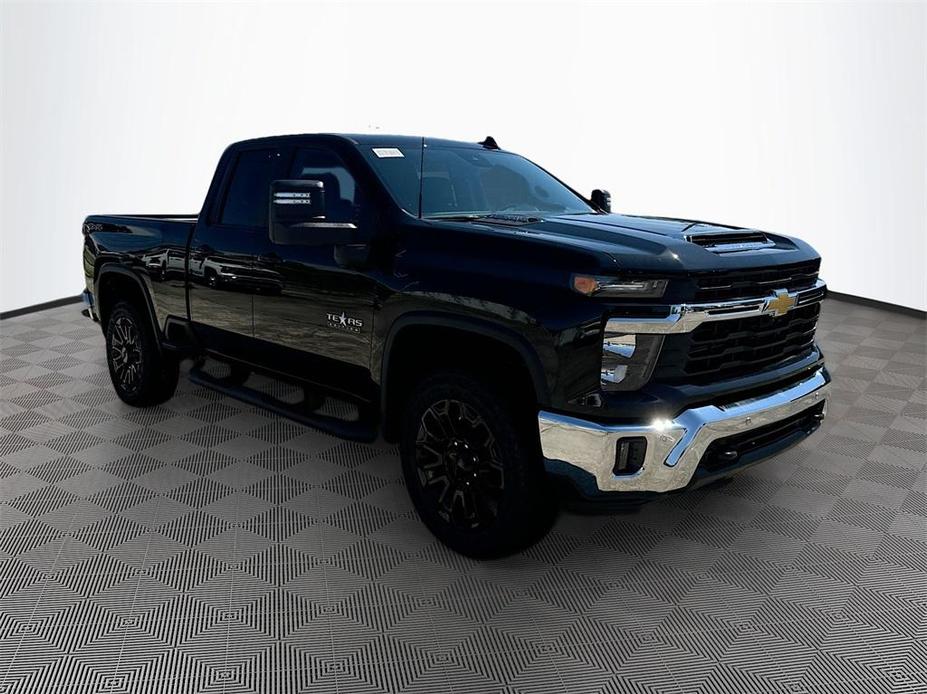 new 2025 Chevrolet Silverado 2500 car, priced at $72,670