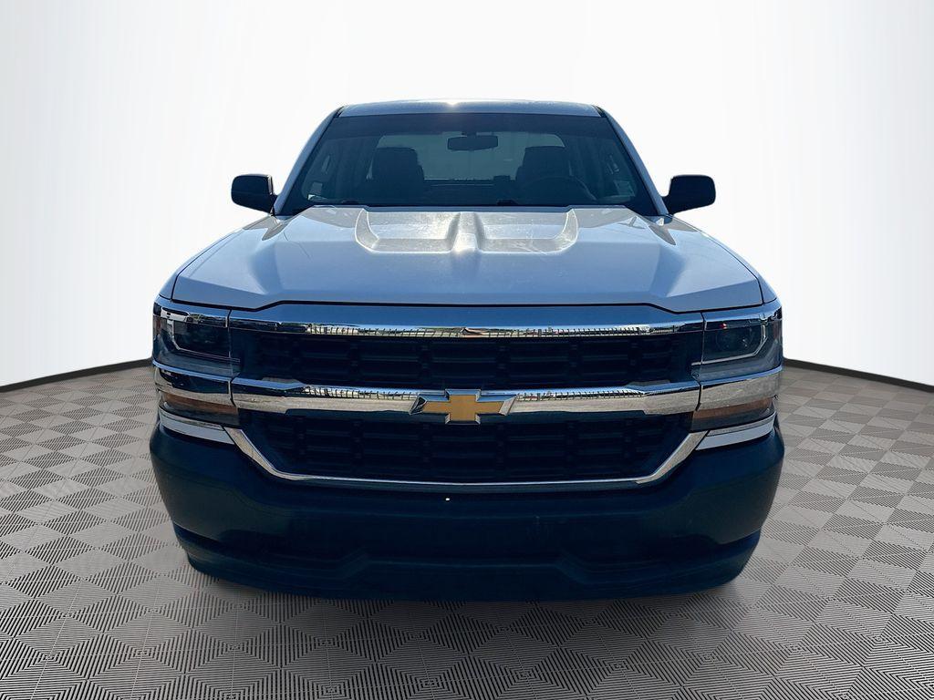 used 2018 Chevrolet Silverado 1500 car, priced at $21,988