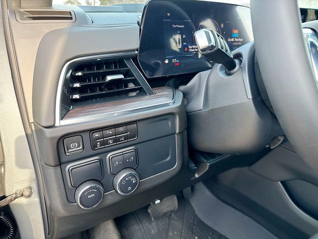 used 2025 Chevrolet Tahoe car, priced at $60,888