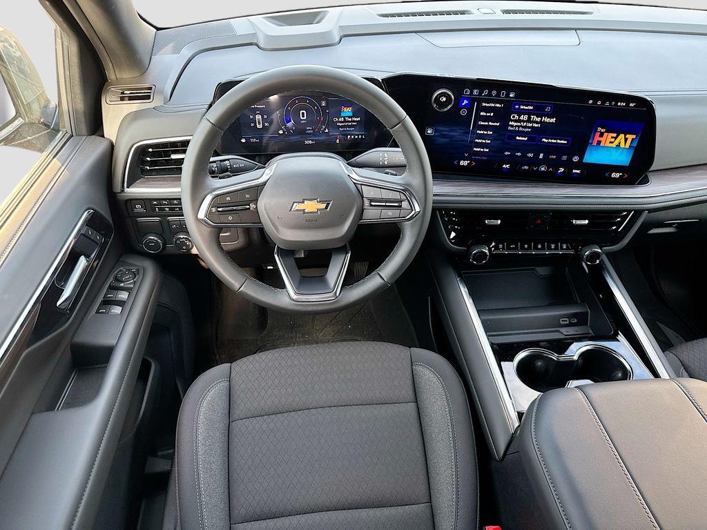 used 2025 Chevrolet Tahoe car, priced at $60,888
