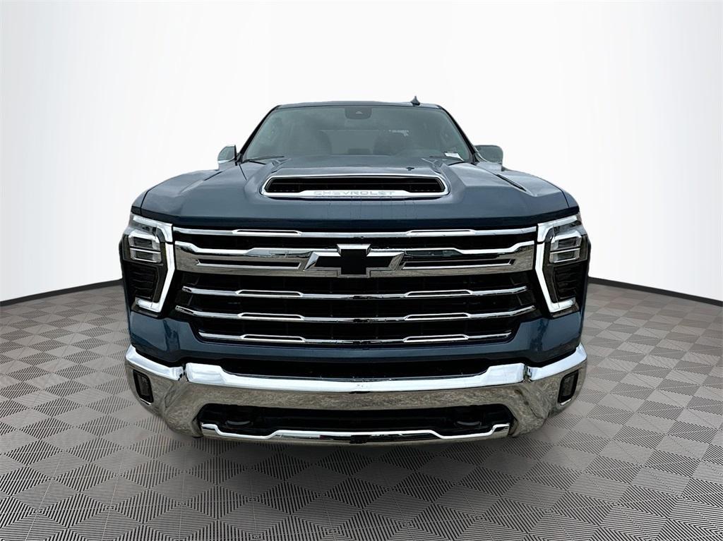 new 2025 Chevrolet Silverado 2500 car, priced at $75,670