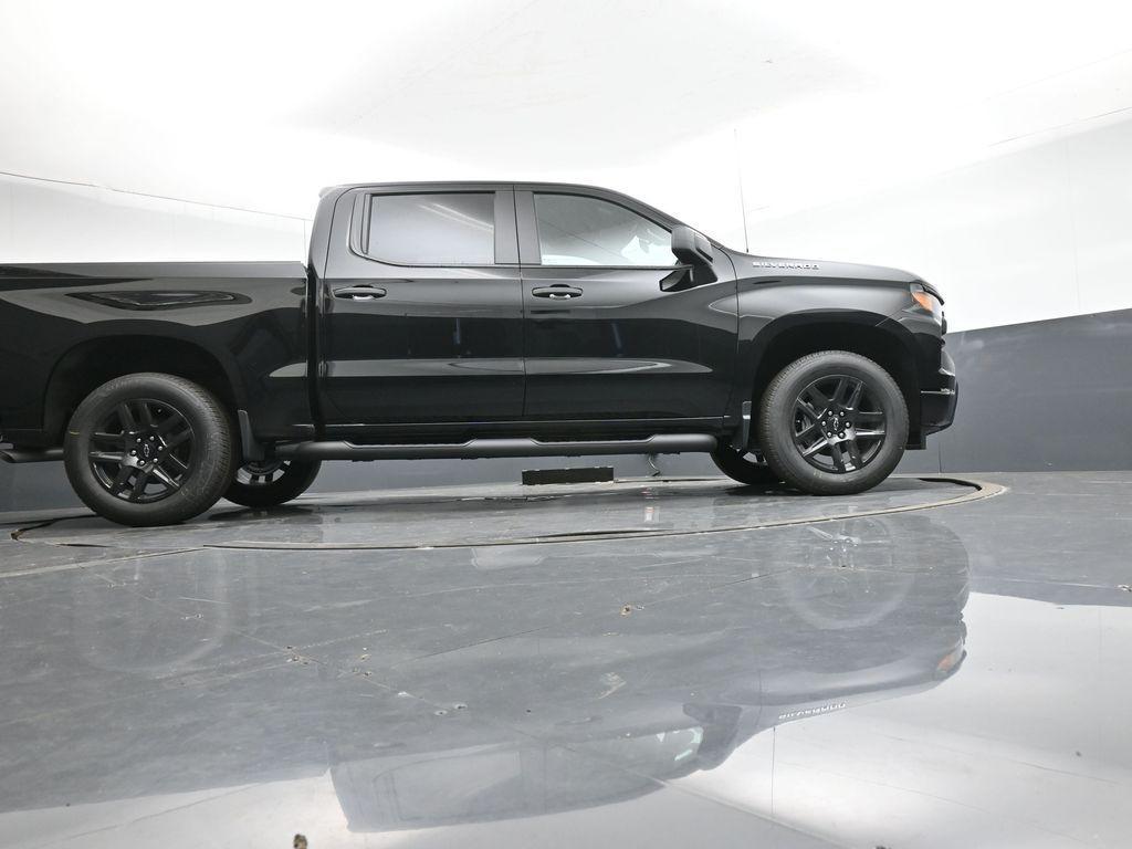 new 2025 Chevrolet Silverado 1500 car, priced at $45,925