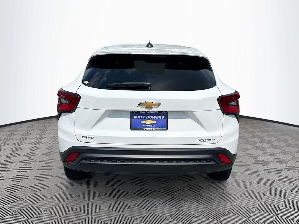 used 2025 Chevrolet Trax car, priced at $19,995