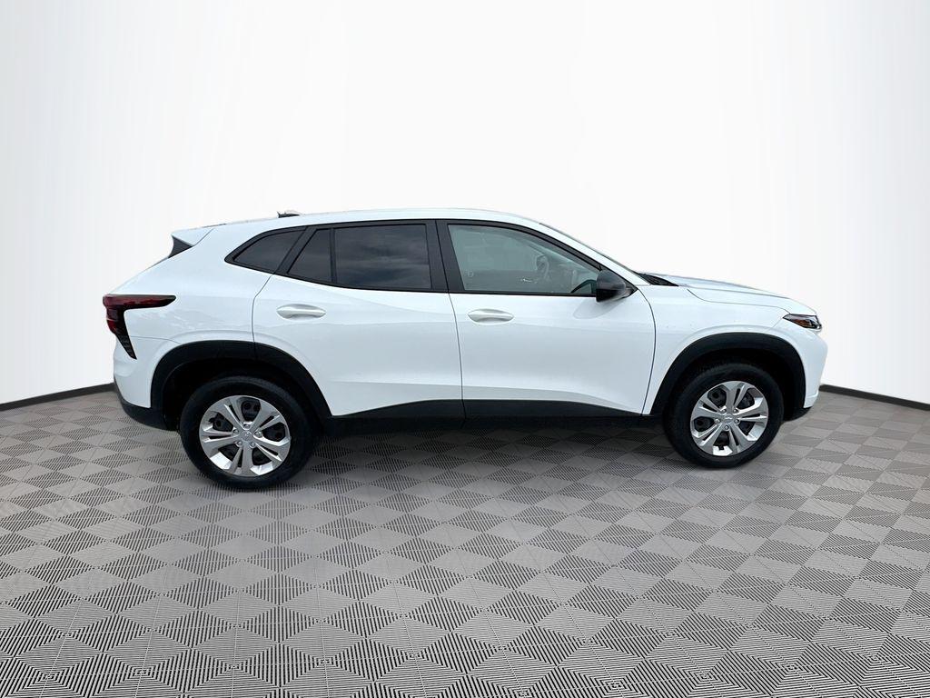 used 2025 Chevrolet Trax car, priced at $19,995