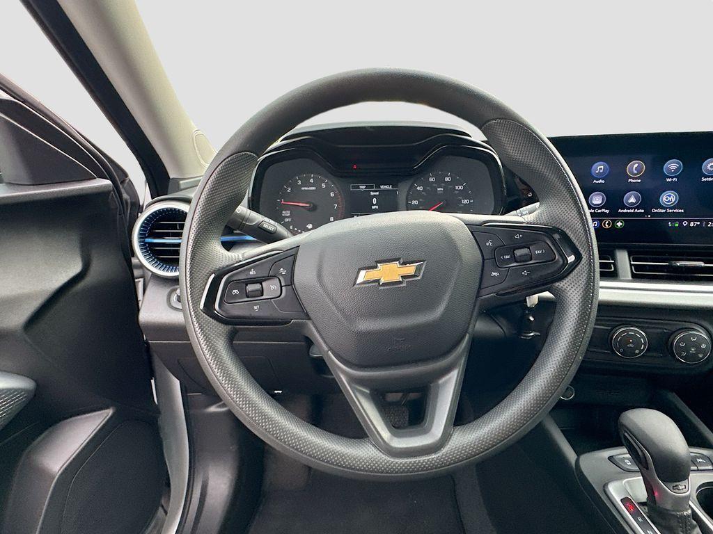 used 2025 Chevrolet Trax car, priced at $19,995