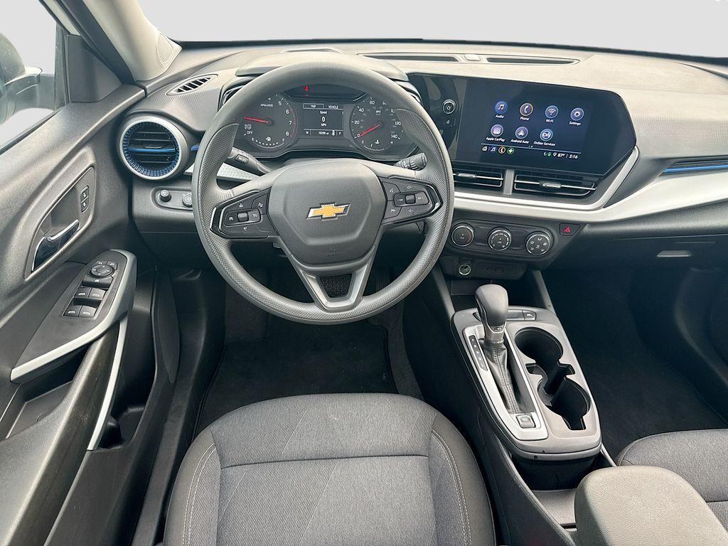used 2025 Chevrolet Trax car, priced at $19,995