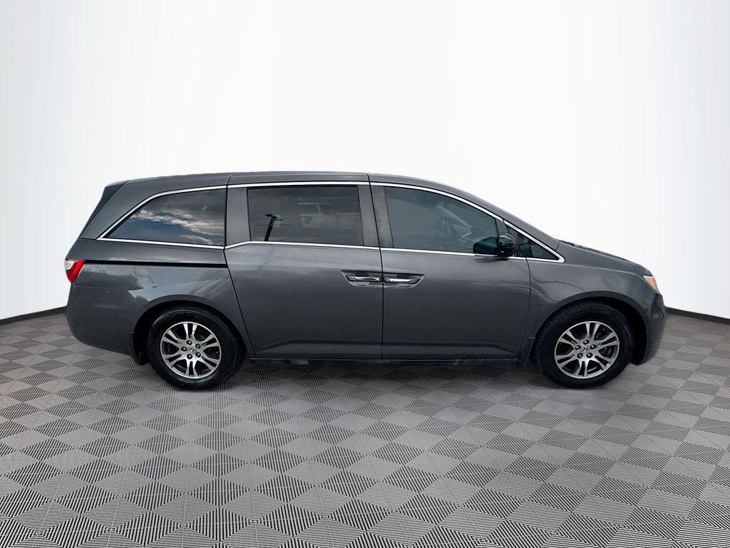 used 2013 Honda Odyssey car, priced at $5,000