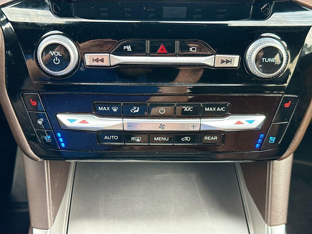 used 2022 Ford Explorer car, priced at $32,778
