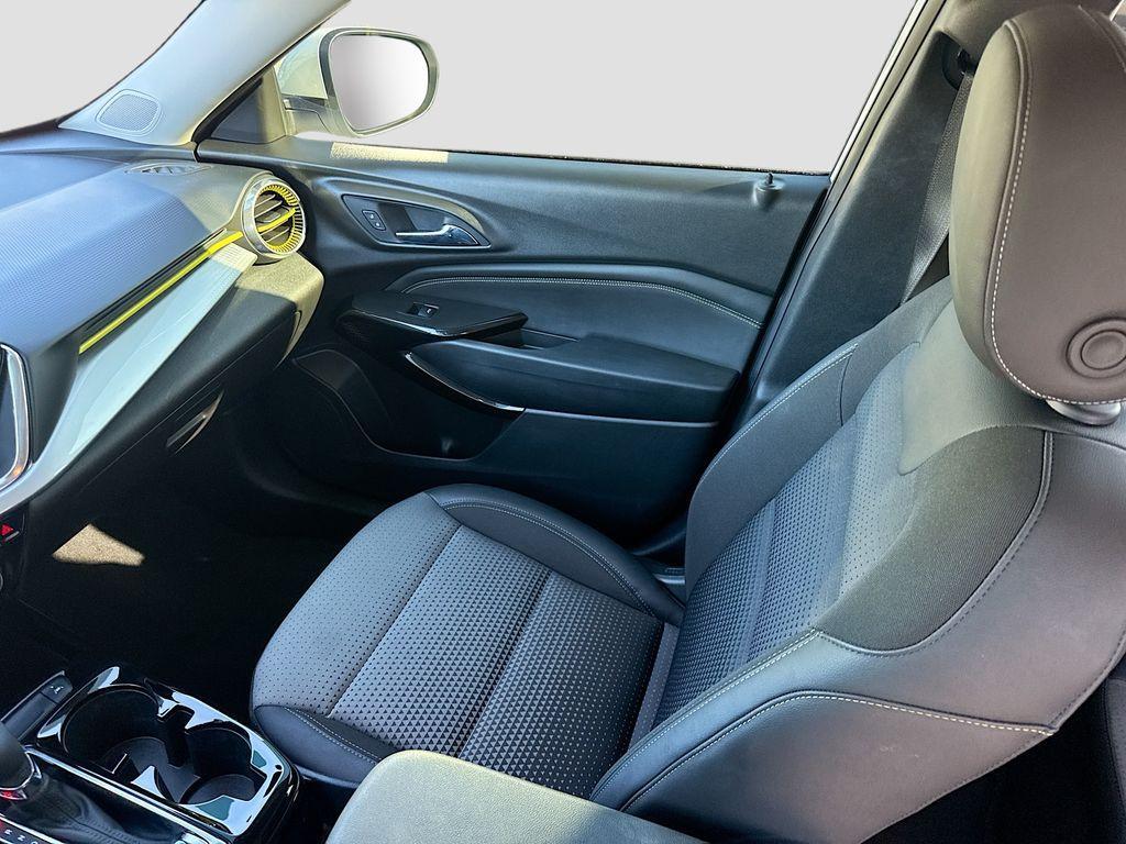 used 2024 Chevrolet Trax car, priced at $21,998