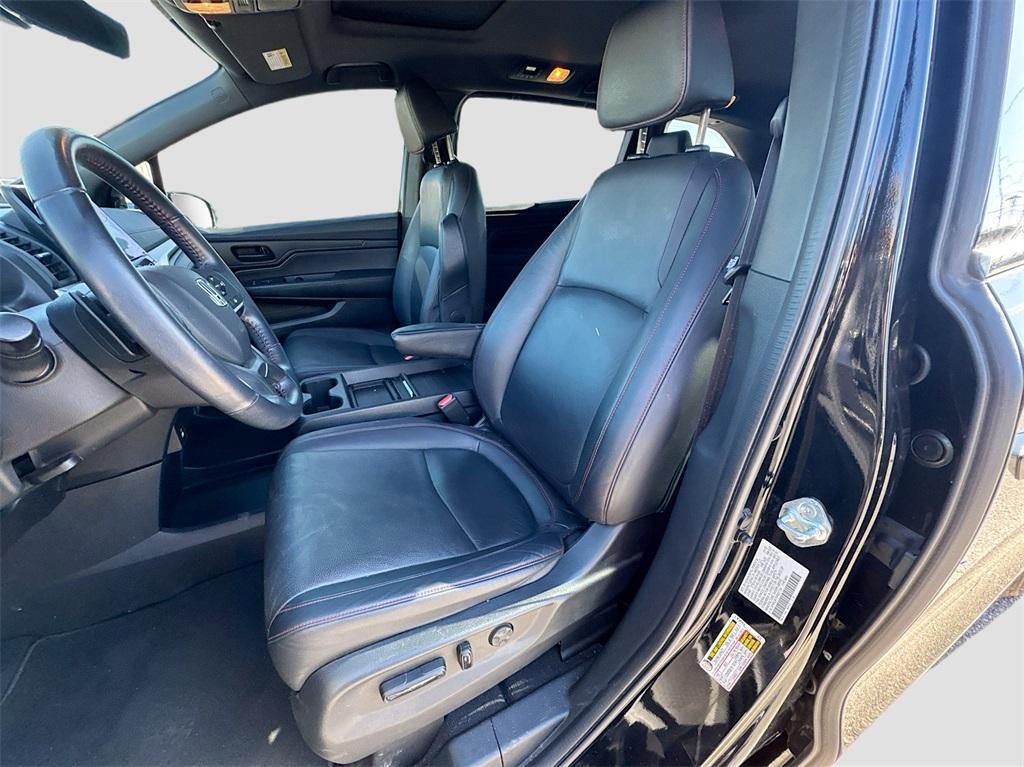 used 2023 Honda Odyssey car, priced at $33,887