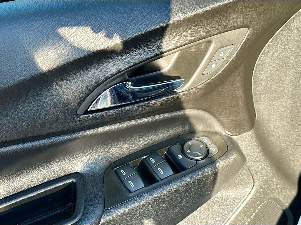 used 2022 Chevrolet Equinox car, priced at $19,953