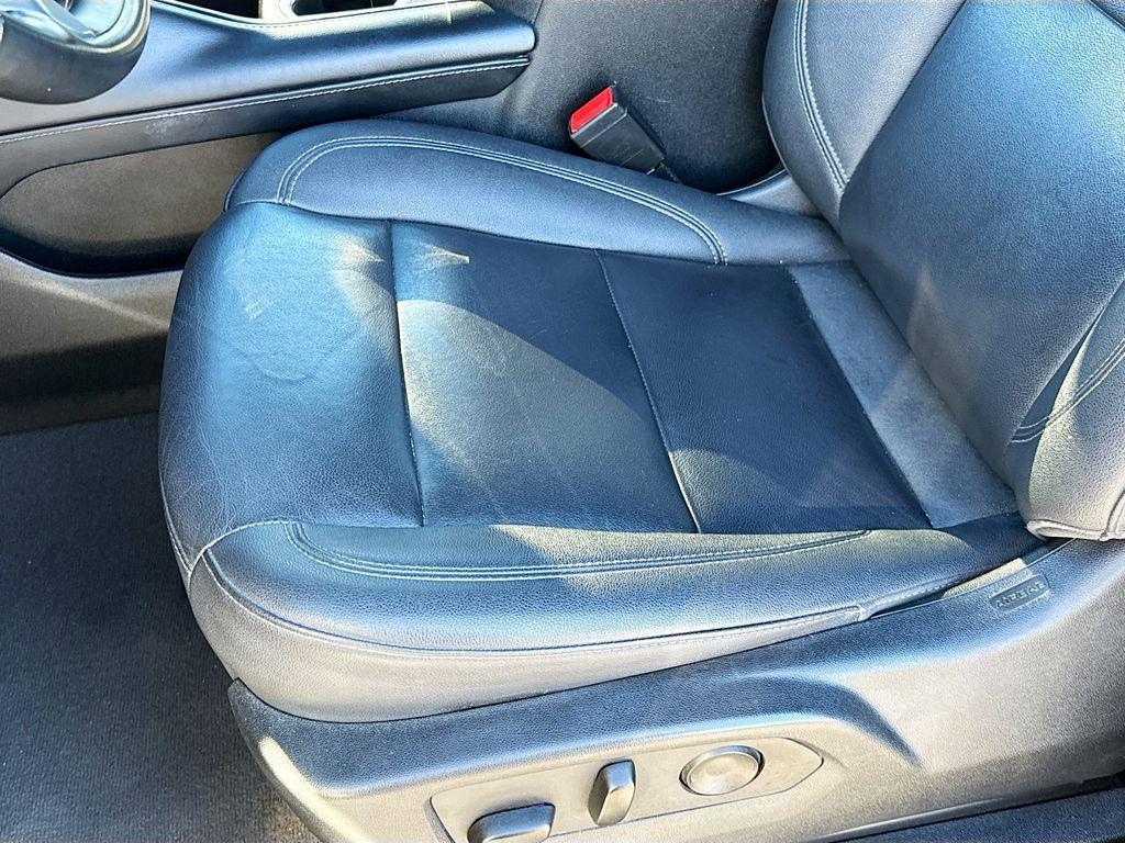 used 2023 Chevrolet Suburban car, priced at $40,698