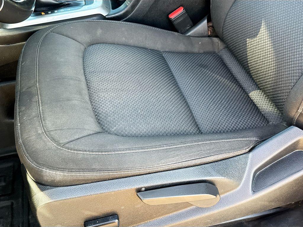 used 2022 Chevrolet Colorado car, priced at $18,998