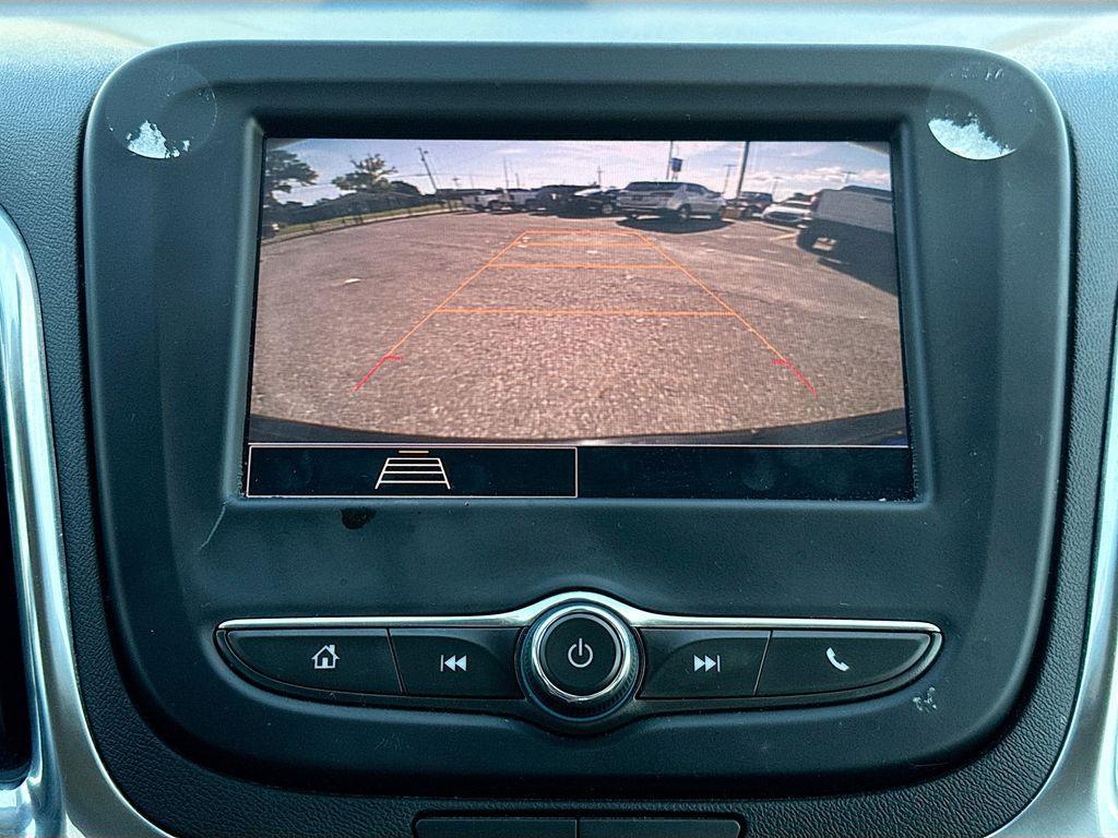 used 2024 Chevrolet Equinox car, priced at $19,888