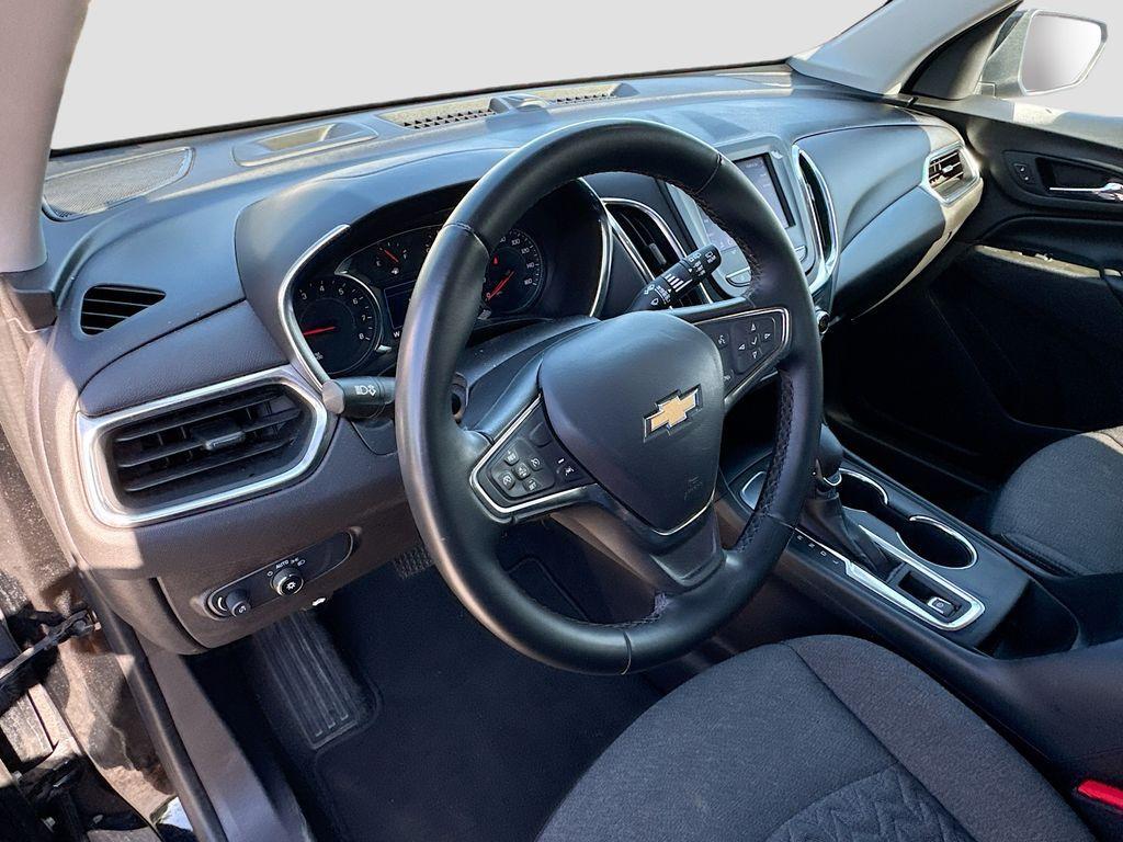 used 2024 Chevrolet Equinox car, priced at $19,888