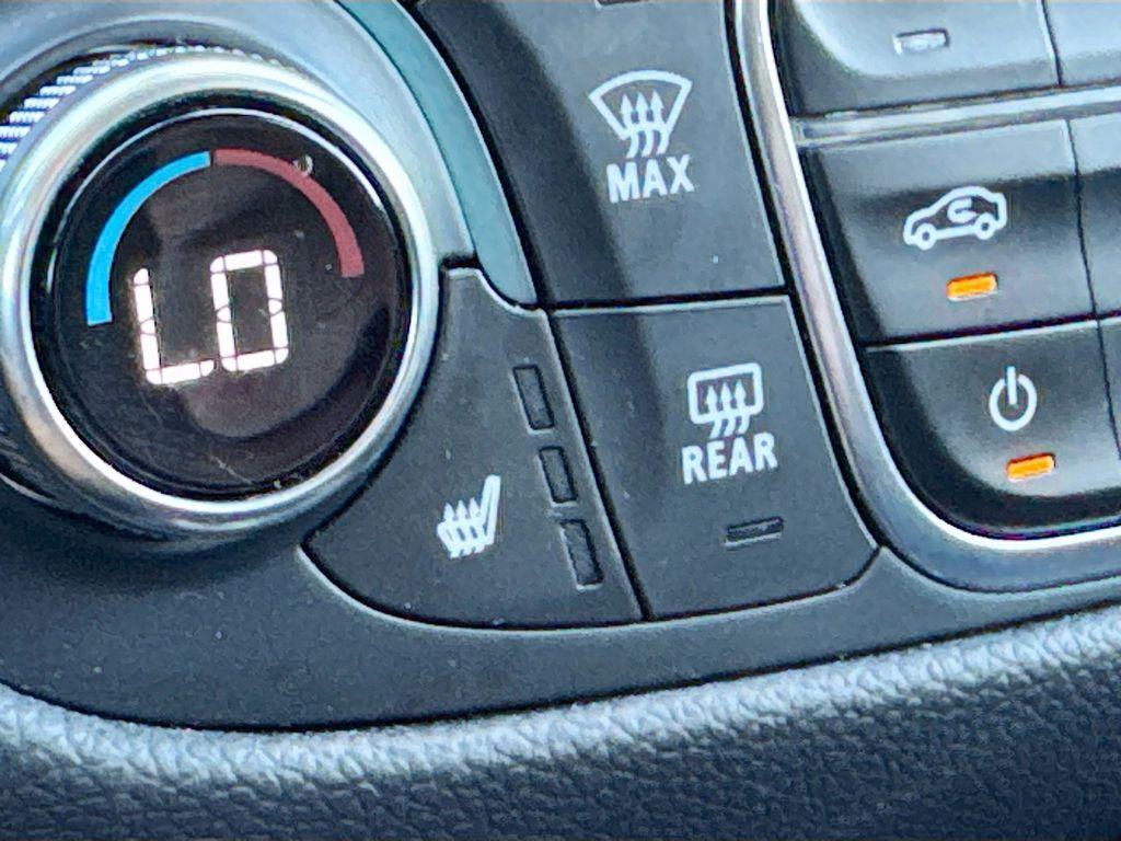 used 2024 Chevrolet Equinox car, priced at $19,888