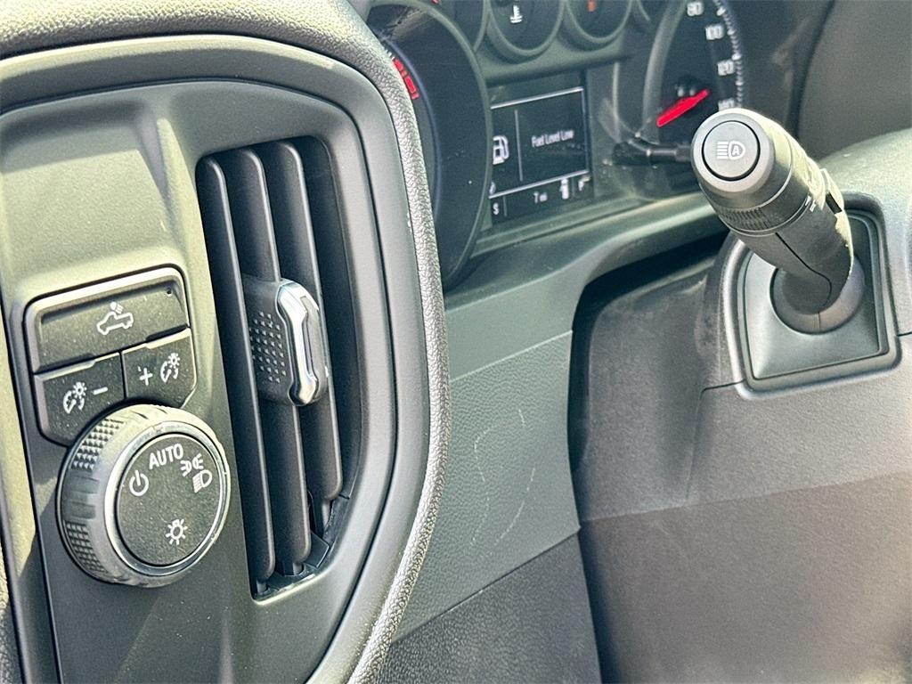 new 2024 Chevrolet Silverado 1500 car, priced at $42,140