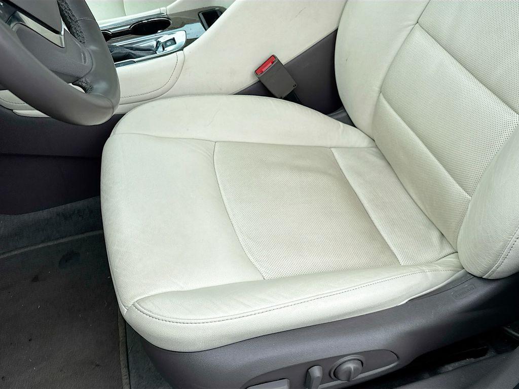 used 2024 Chevrolet Malibu car, priced at $21,995