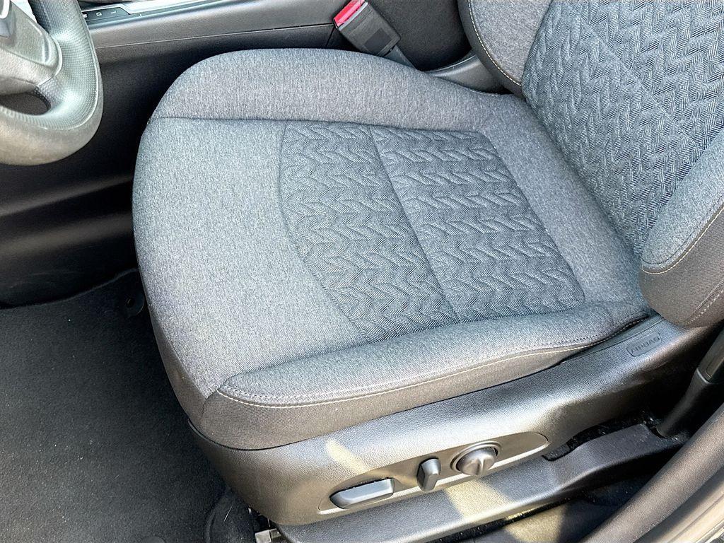 used 2023 Chevrolet Equinox car, priced at $21,787