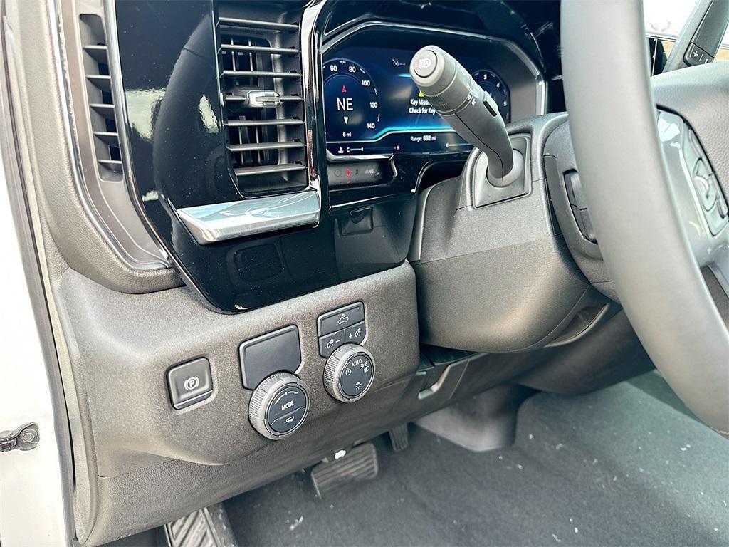 new 2025 Chevrolet Silverado 1500 car, priced at $49,185