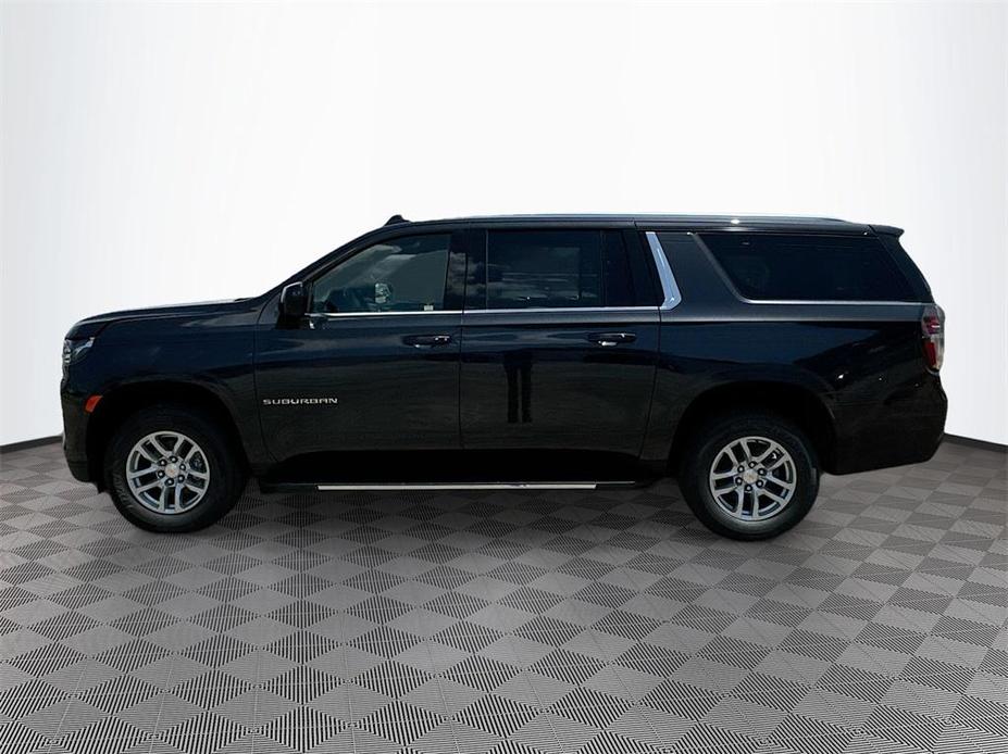 new 2024 Chevrolet Suburban car, priced at $61,195