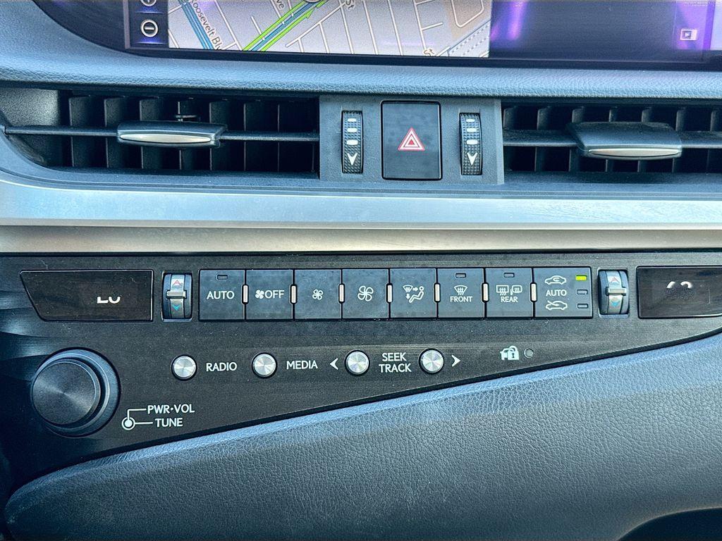 used 2019 Lexus ES 350 car, priced at $30,888